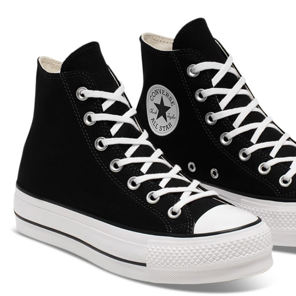 Converse Chuck Taylor All Star Lift | Women’s Size 8 - Picture 1 of 2